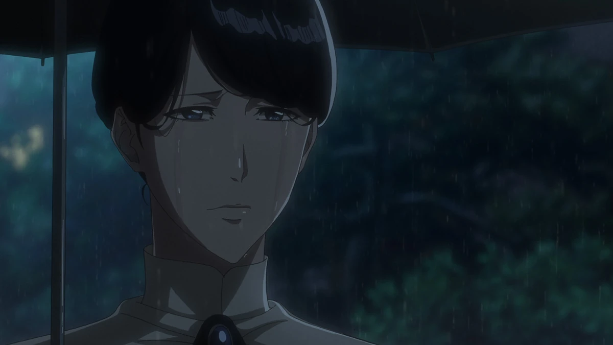 Kanae Katagiri sob a chuva antes dos acontecimentos que levam à sua morte