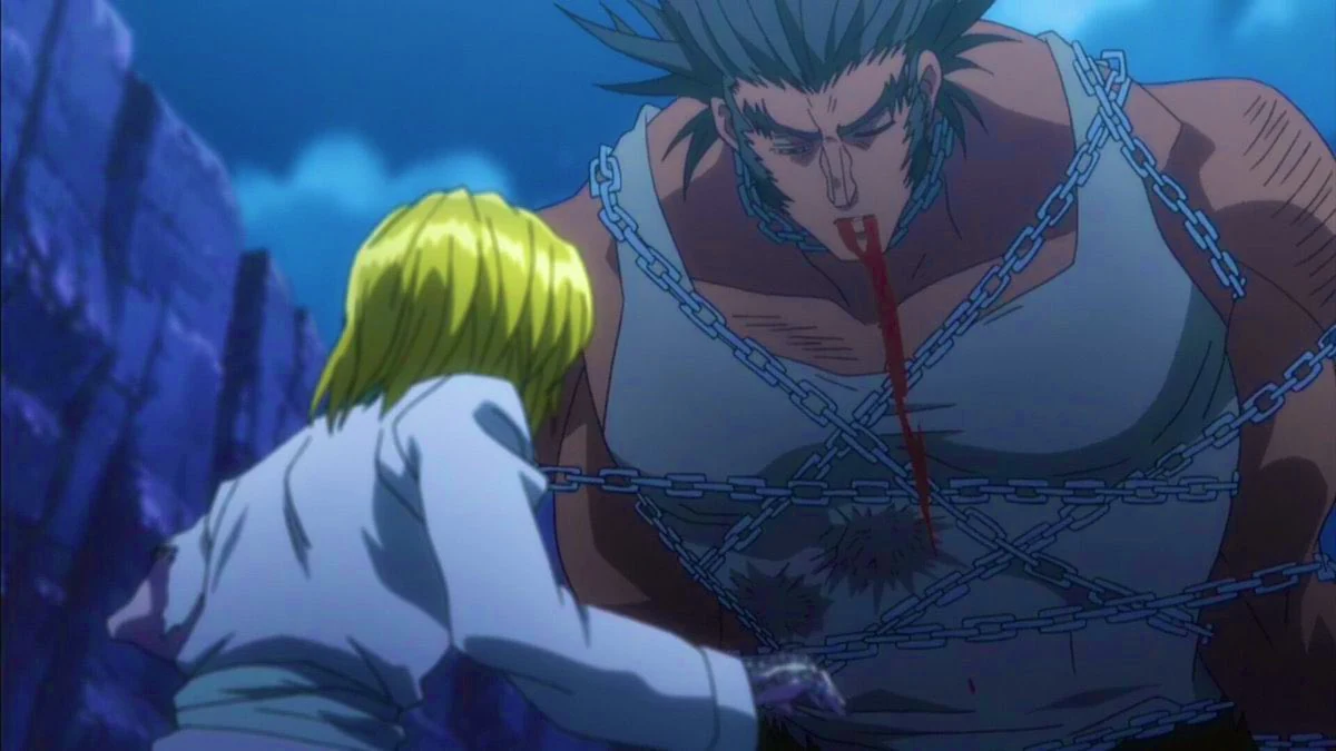 Kurapika diante de Uvogin preso pelas correntes em Hunter x Hunter