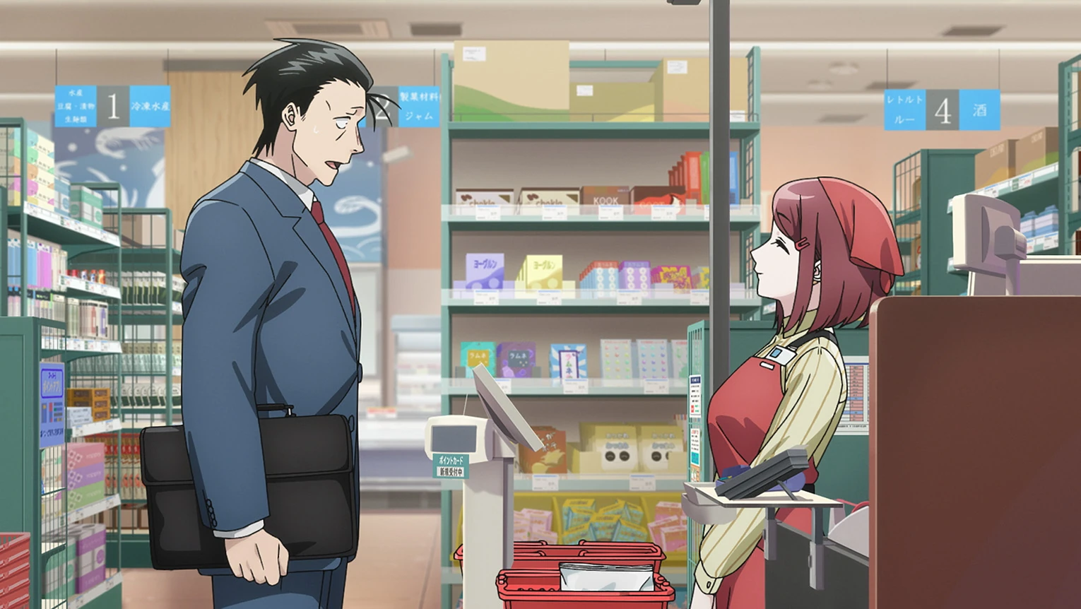 Sasaki conversando com Yamada diante do caixa do supermercado